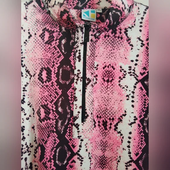 LIKE NEW!! KEVAN HALL Sport, Pink Snake Print 1/4 Zip Polo Shirt. Size XL - Picture 2 of 6